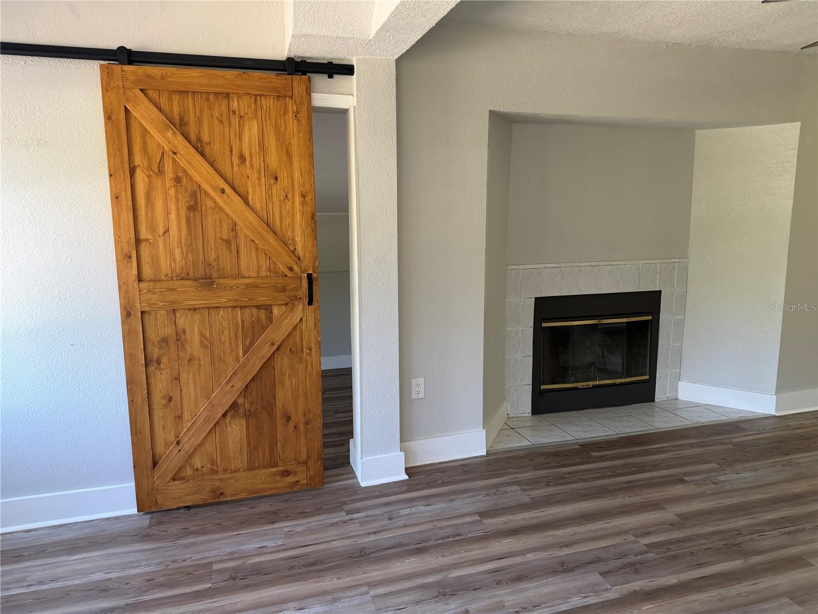 5118 BEHMS CT — photo 10