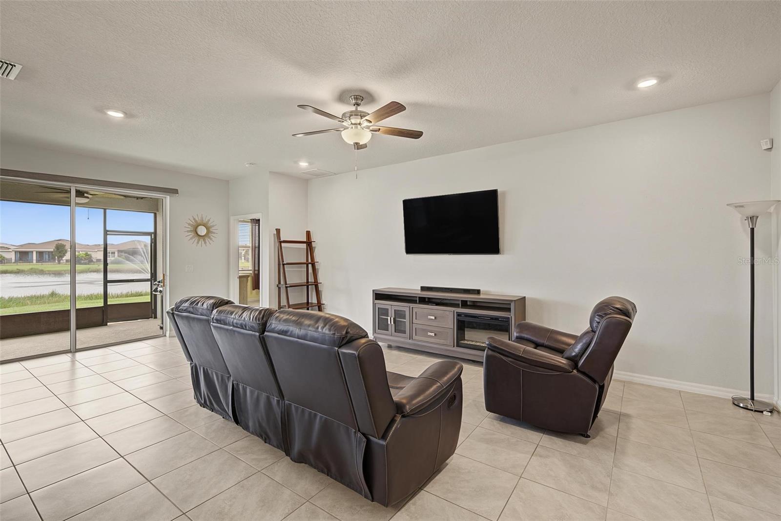 13338 WATERLEAF GARDEN CIR — photo 10