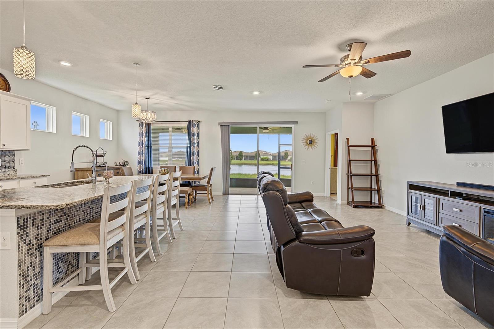 13338 WATERLEAF GARDEN CIR — photo 9