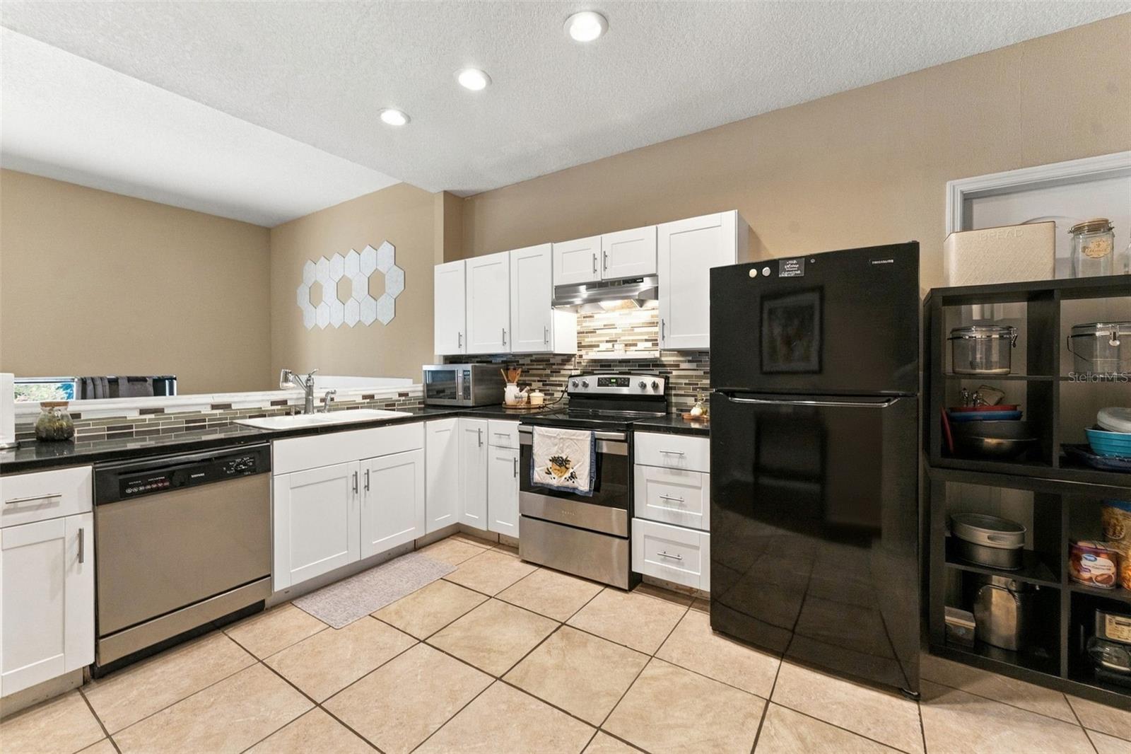 3006 RIVER GROVE DR — photo 33