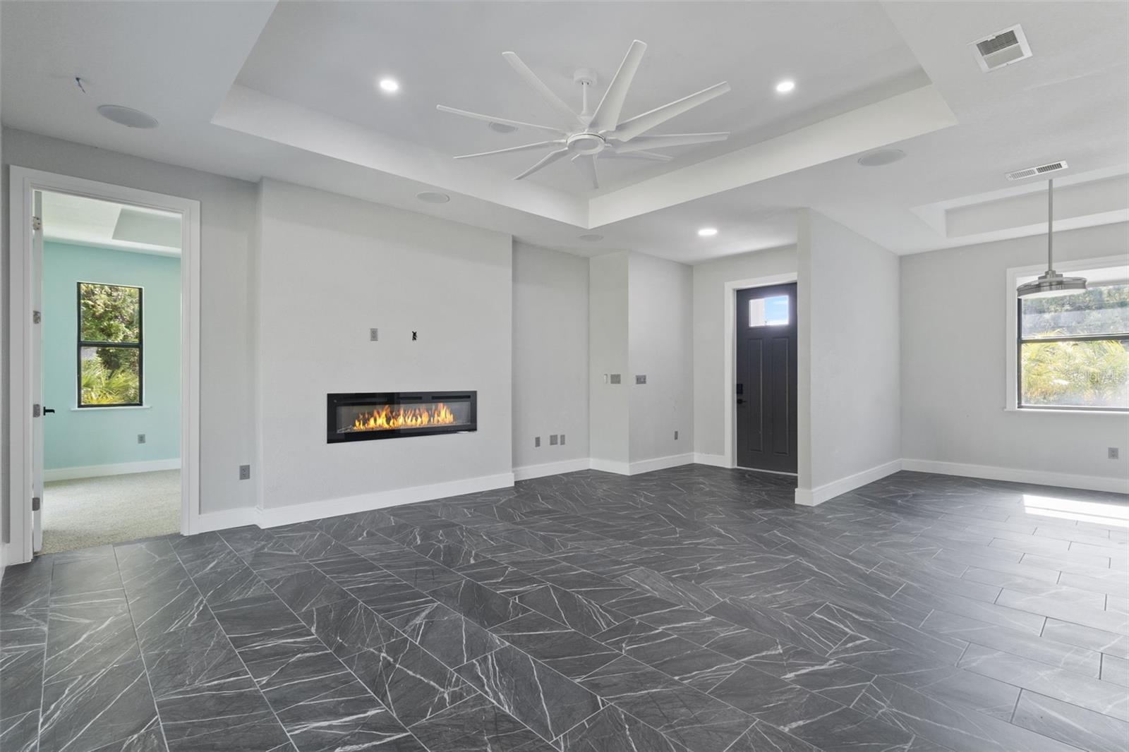 2385 ECKER TER — photo 12