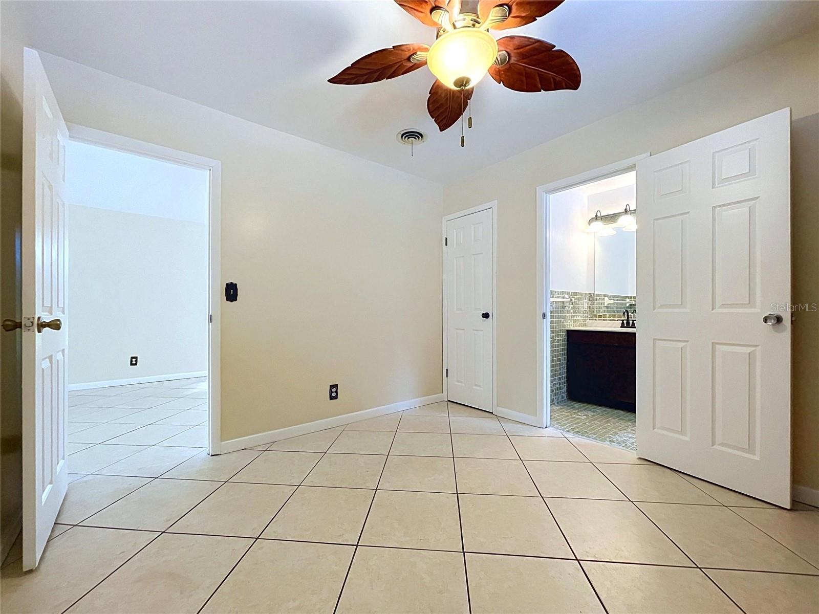 17932 WENDY SUE AVE — photo 35
