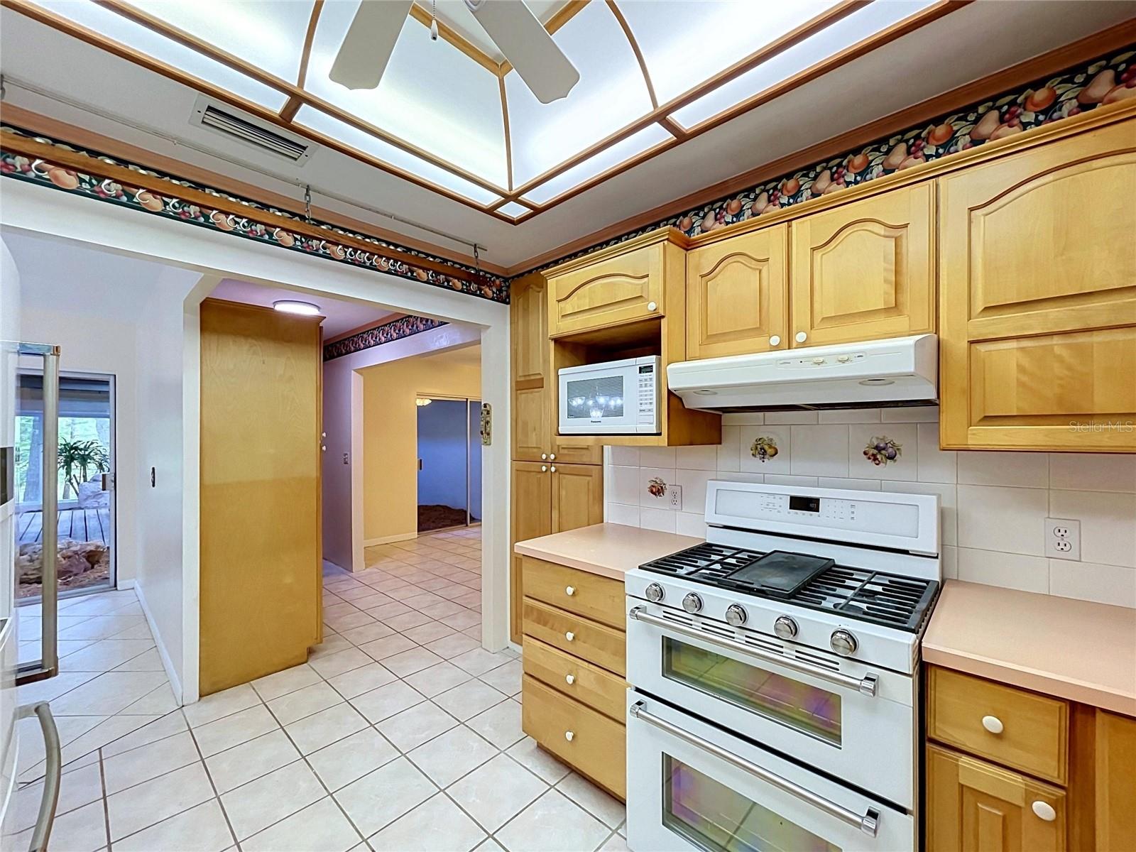 17932 WENDY SUE AVE — photo 24