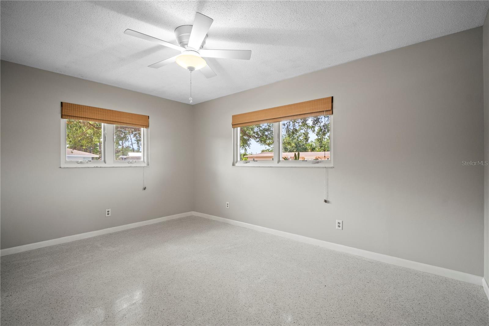 6512 BOWLINE DR — photo 19
