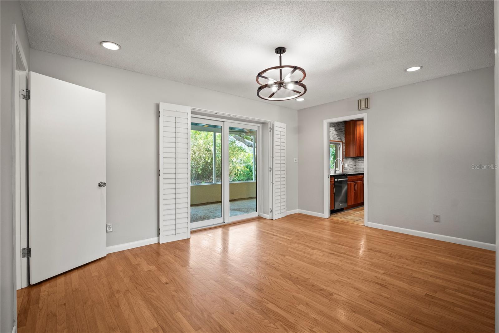6512 BOWLINE DR — photo 6