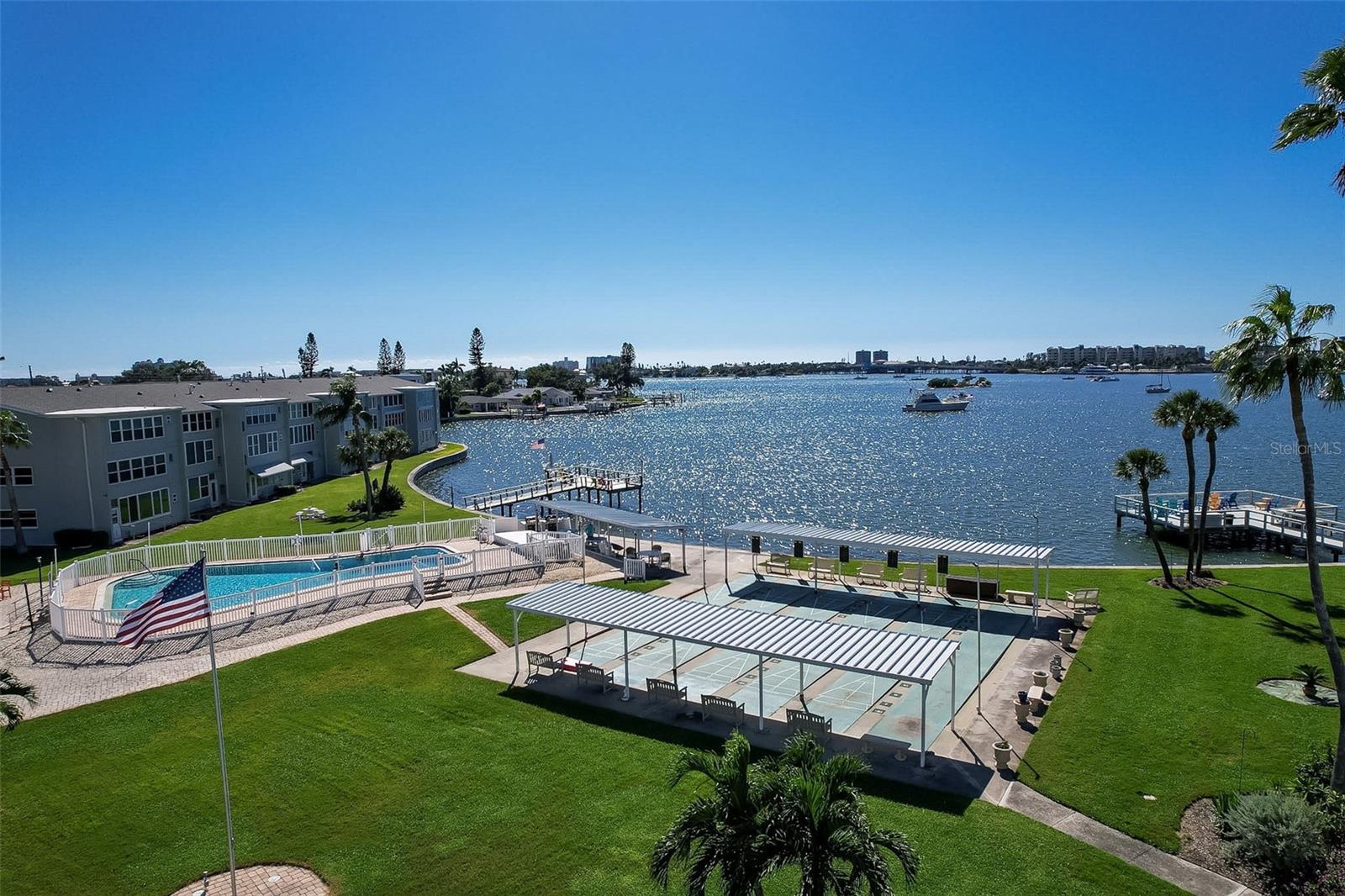 1868 SHORE DR S #208 — photo 4