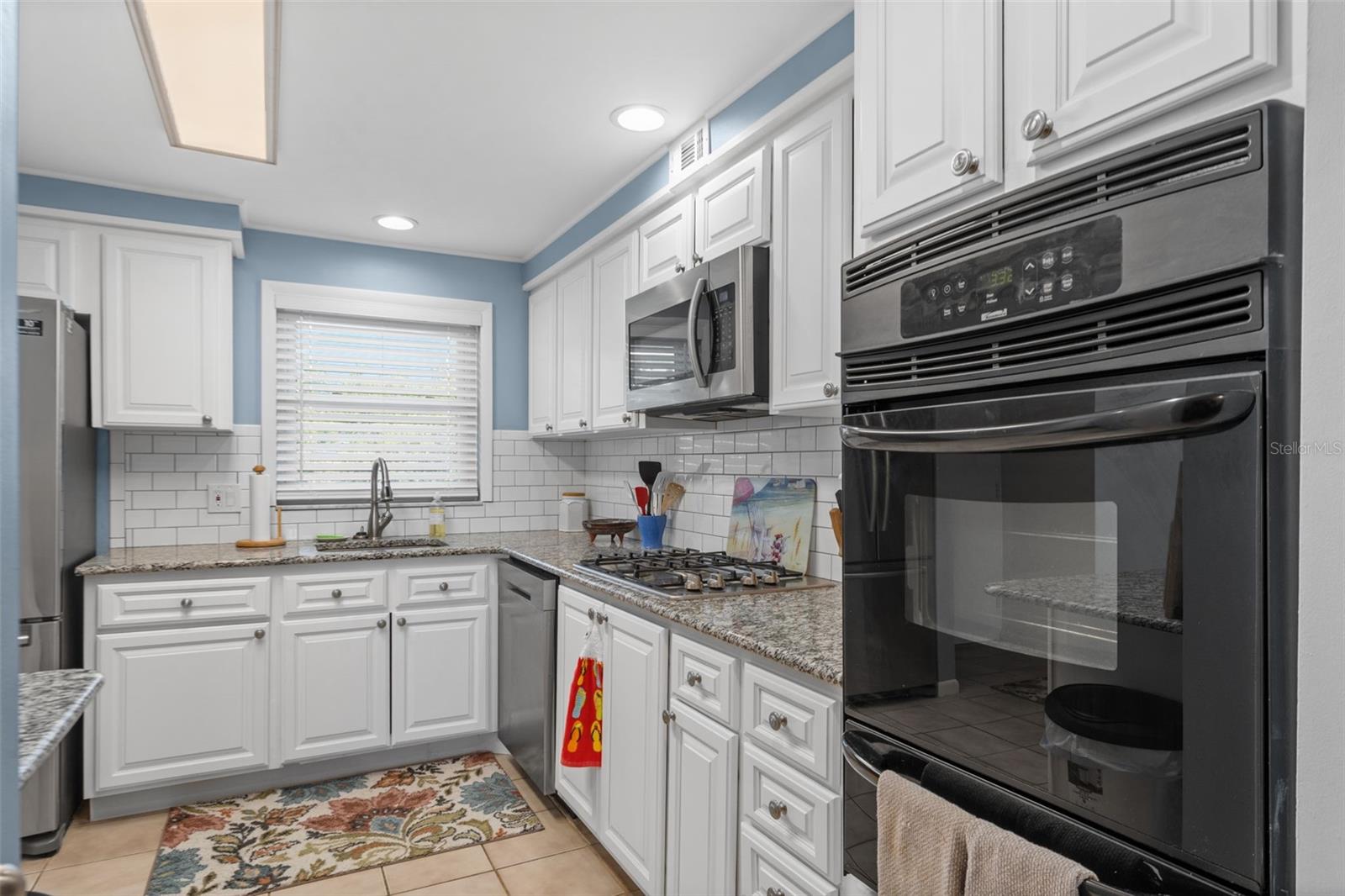 1868 SHORE DR S #208 — photo 15