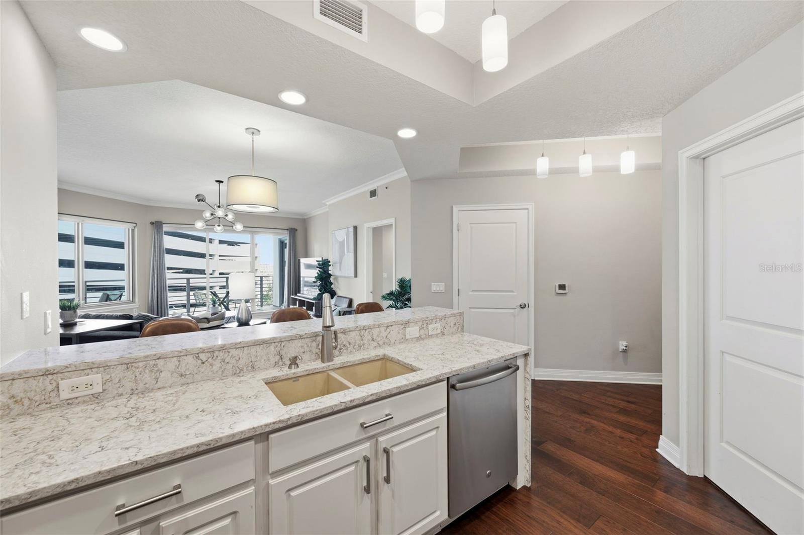 449 S 12TH ST #605 — photo 9