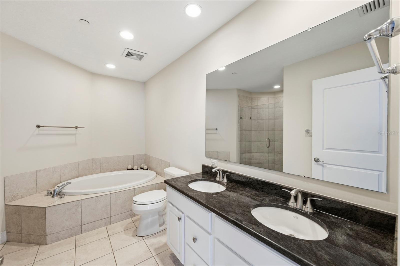 449 S 12TH ST #605 — photo 18