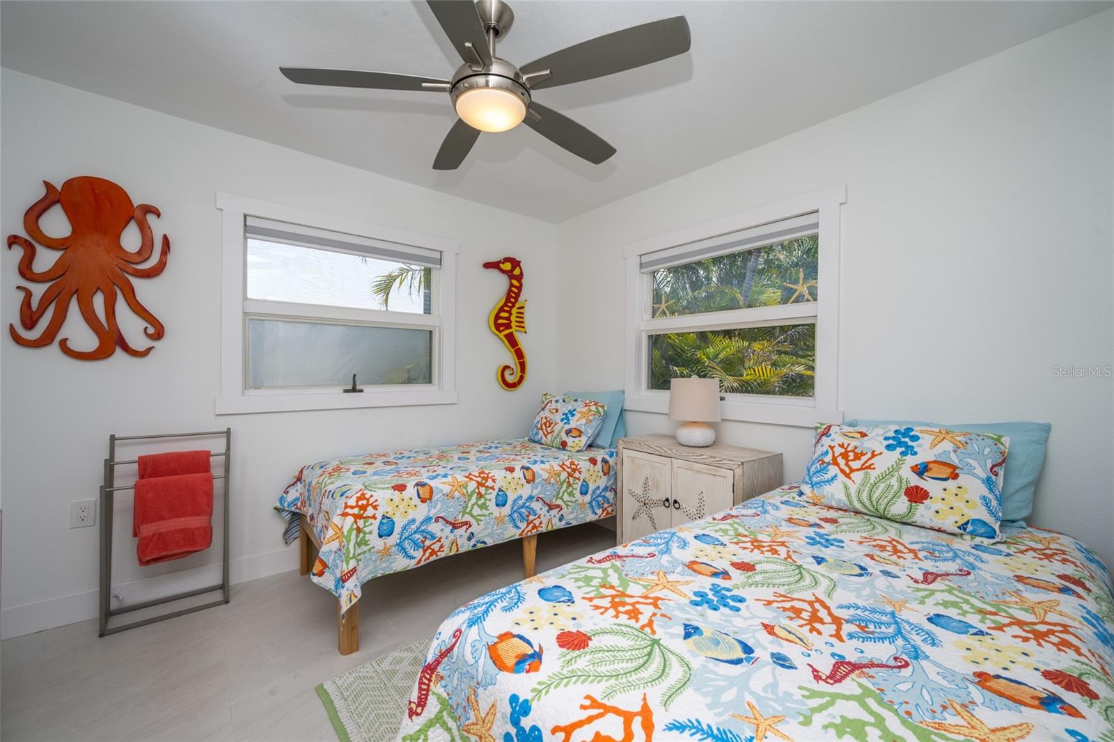 8302 MIDNIGHT PASS RD — photo 46