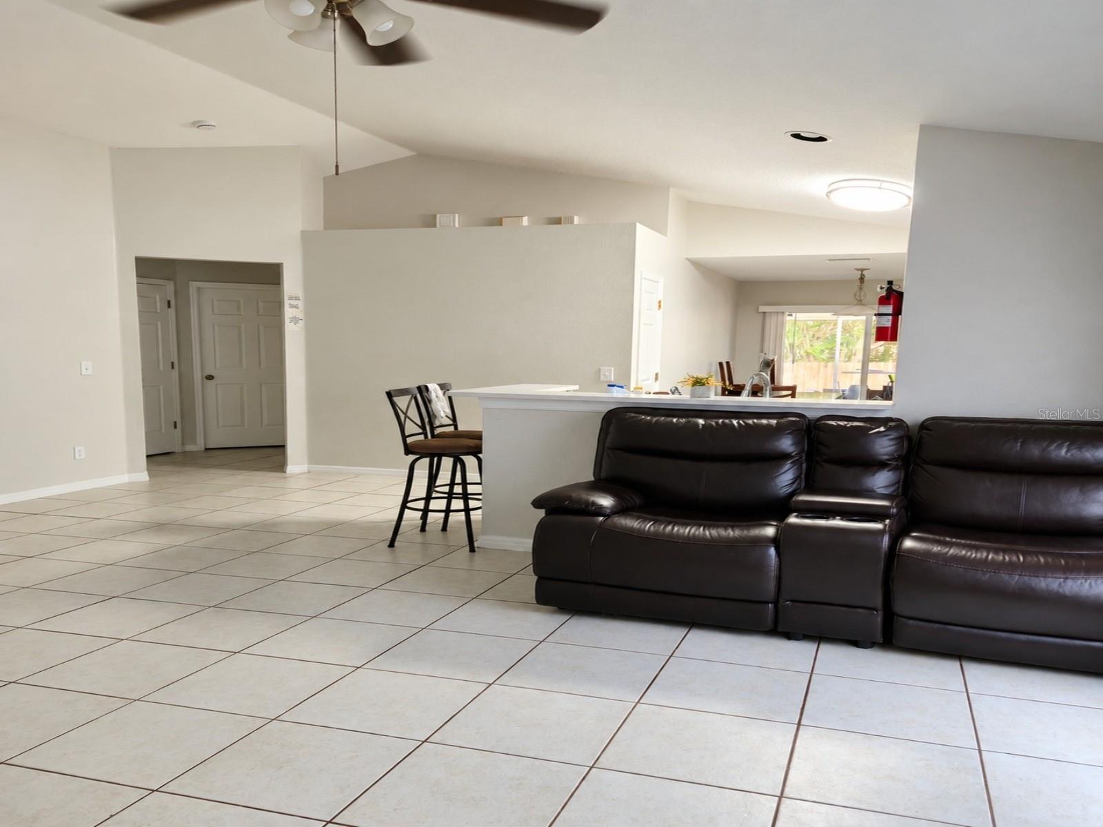 11125 LAKE TAHOE DR — photo 23