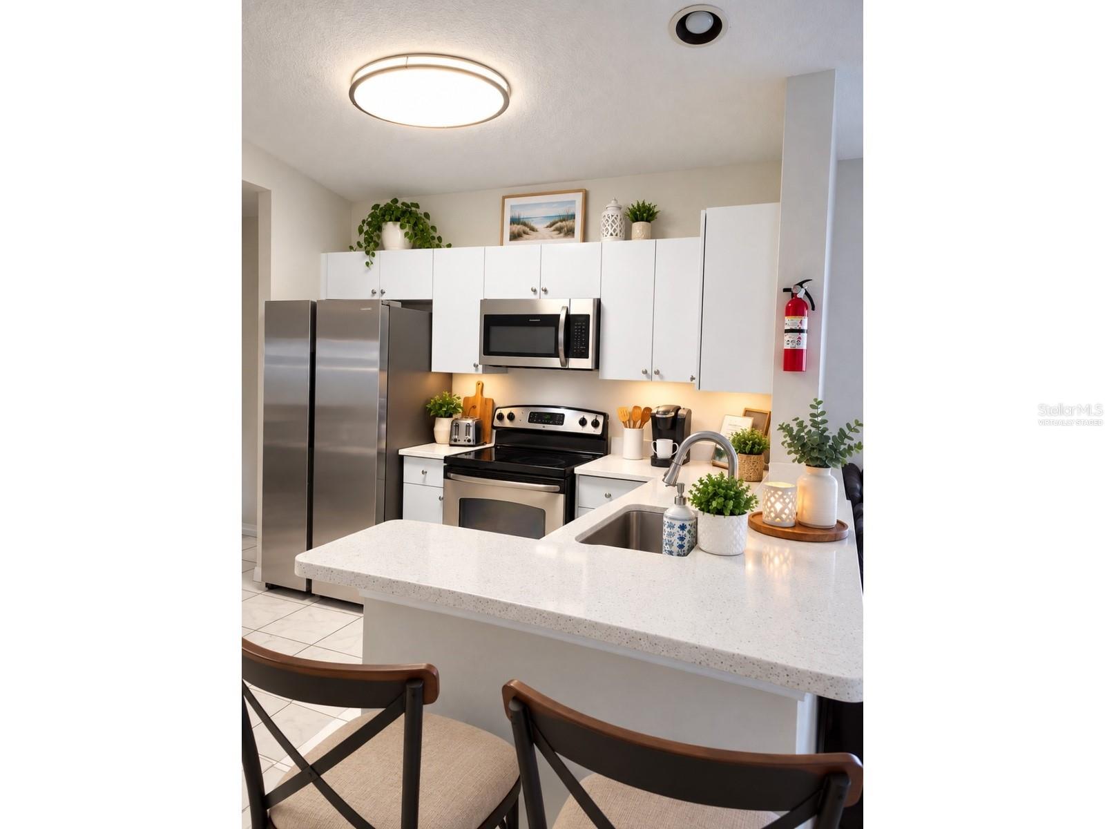 11125 LAKE TAHOE DR — photo 3