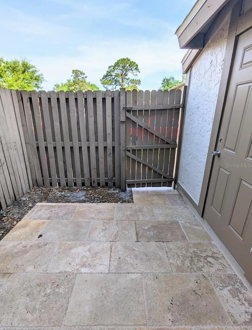 3111 CREEKGLEN CT — photo 13