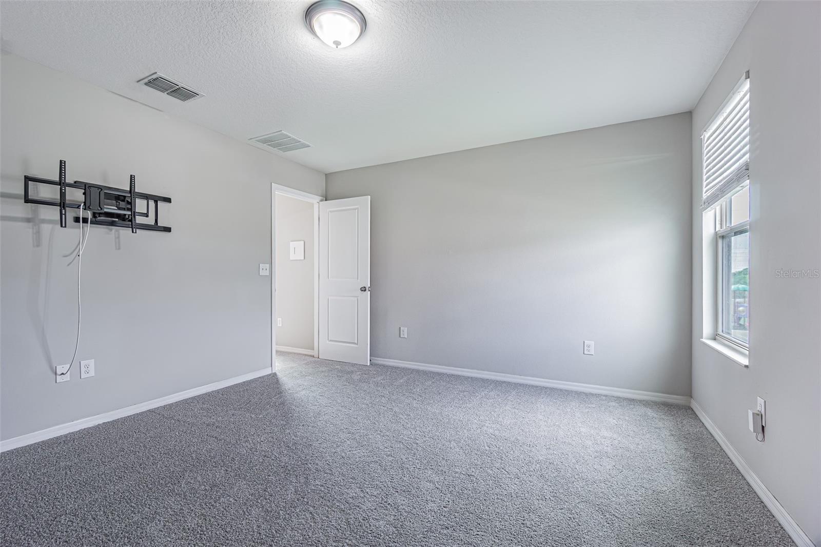 5102 DANDELION ST — photo 15