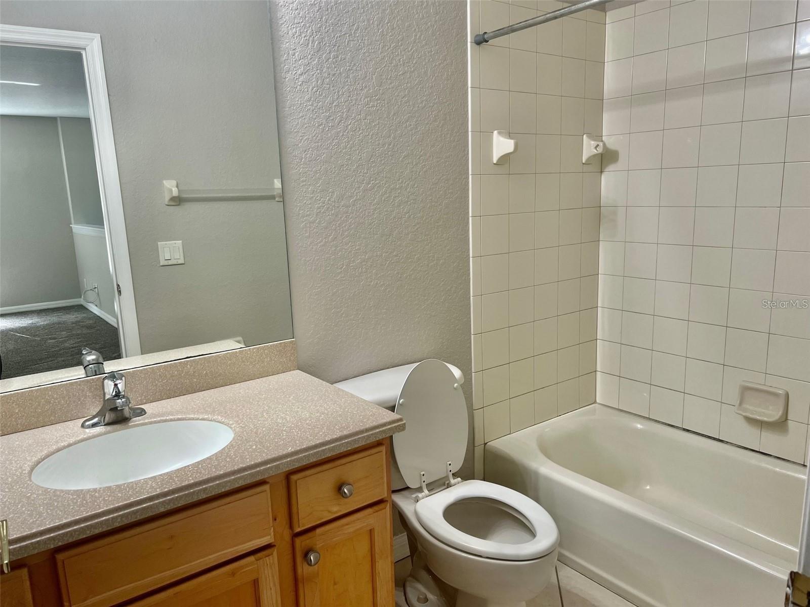 304 BEACON HARBOUR LOOP — photo 10