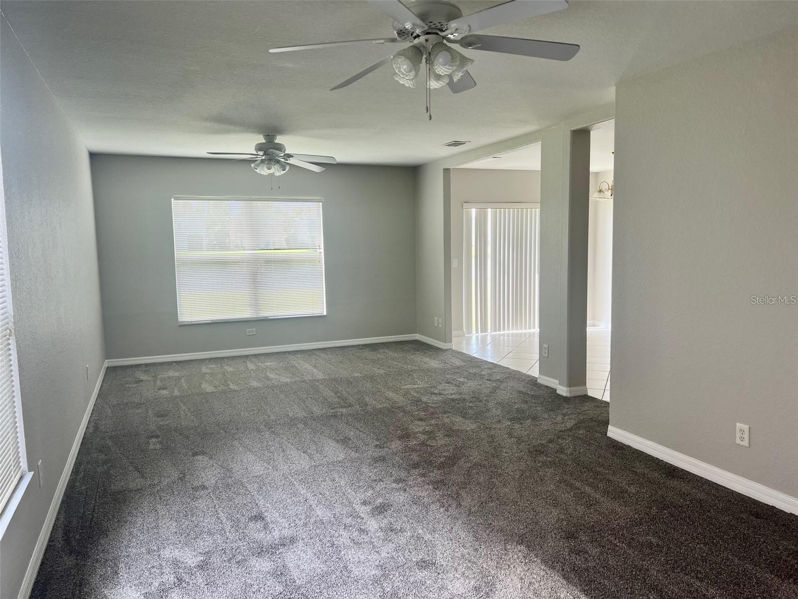 304 BEACON HARBOUR LOOP — photo 2