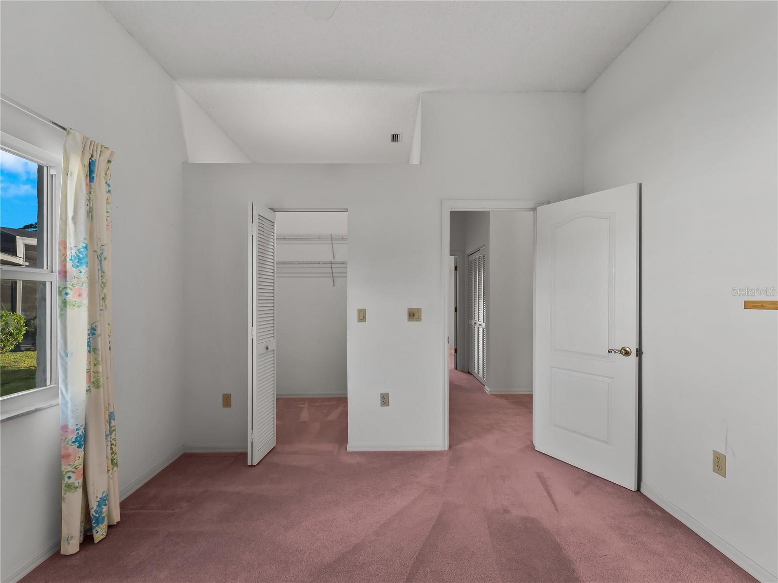 5121 PALM AIRE DR — photo 35