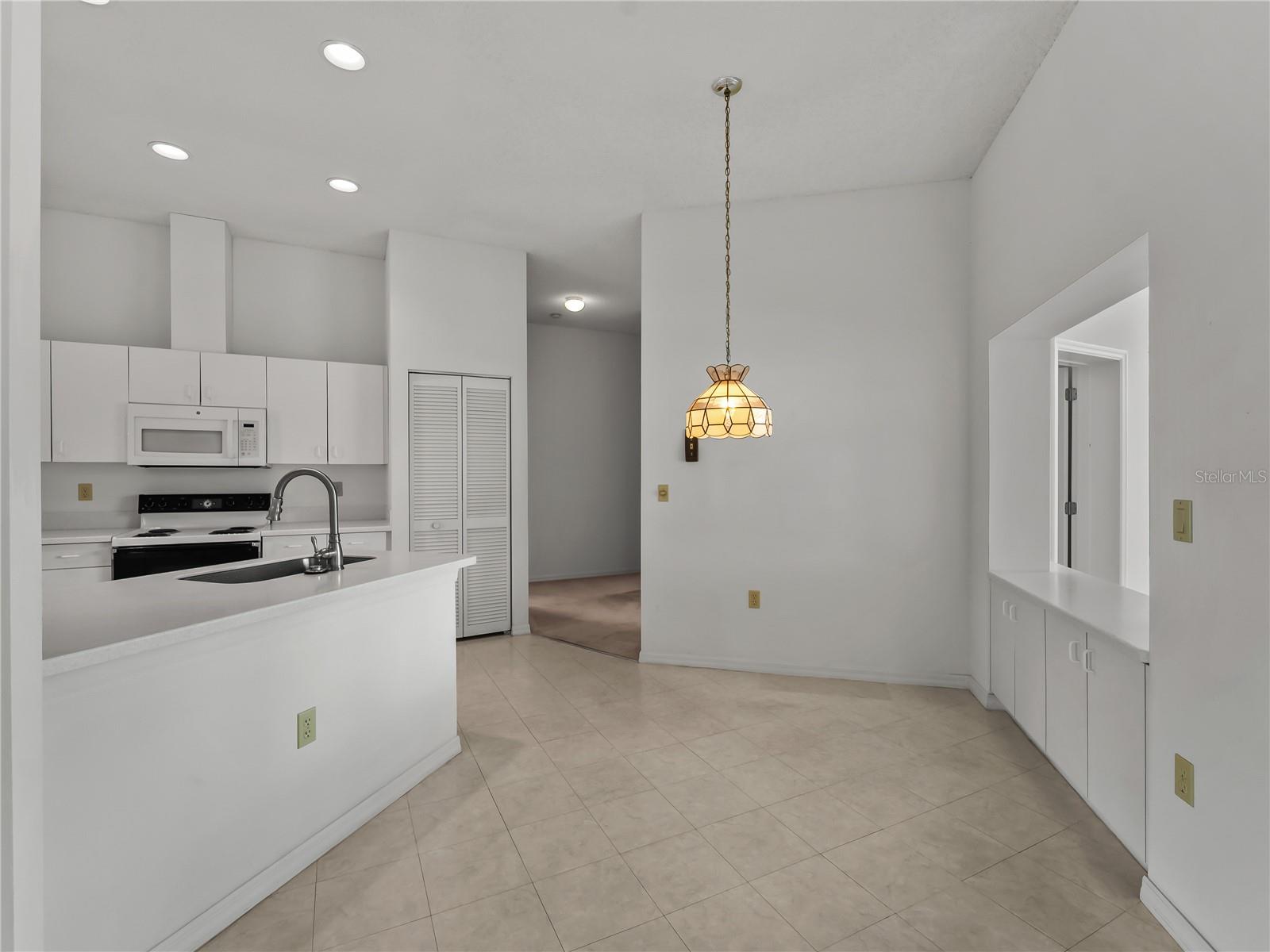 5121 PALM AIRE DR — photo 21