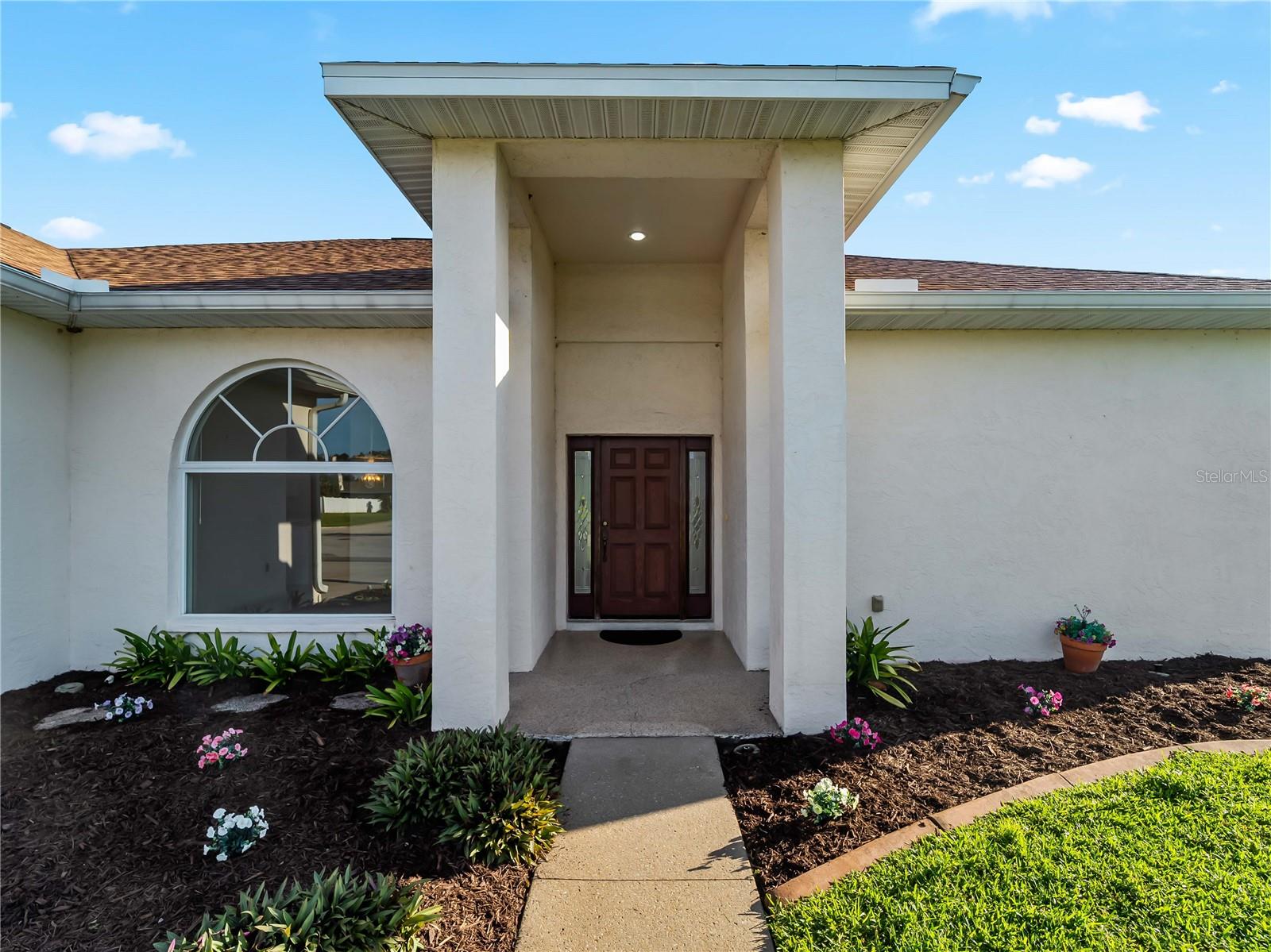 5121 PALM AIRE DR — photo 4