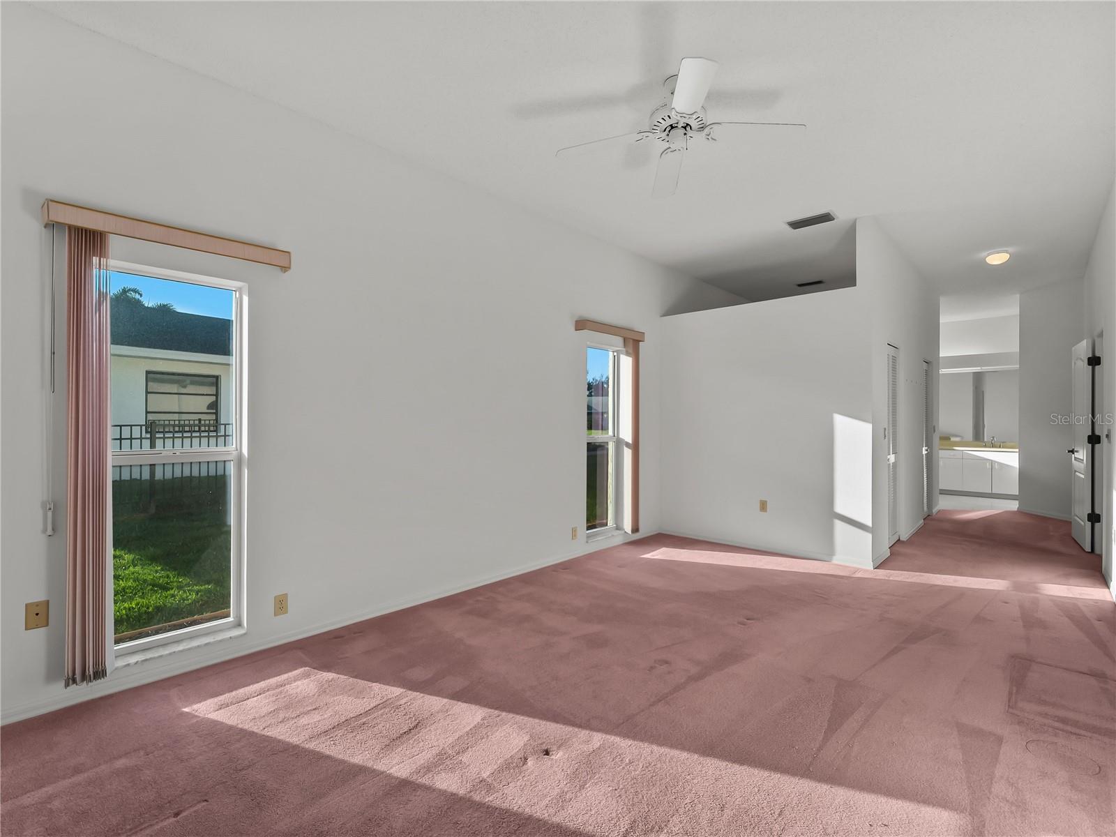 5121 PALM AIRE DR — photo 24