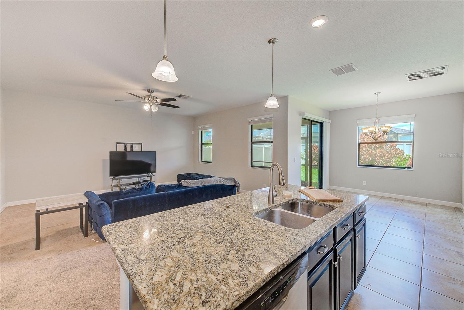 8121 SEQUESTER LOOP — photo 8