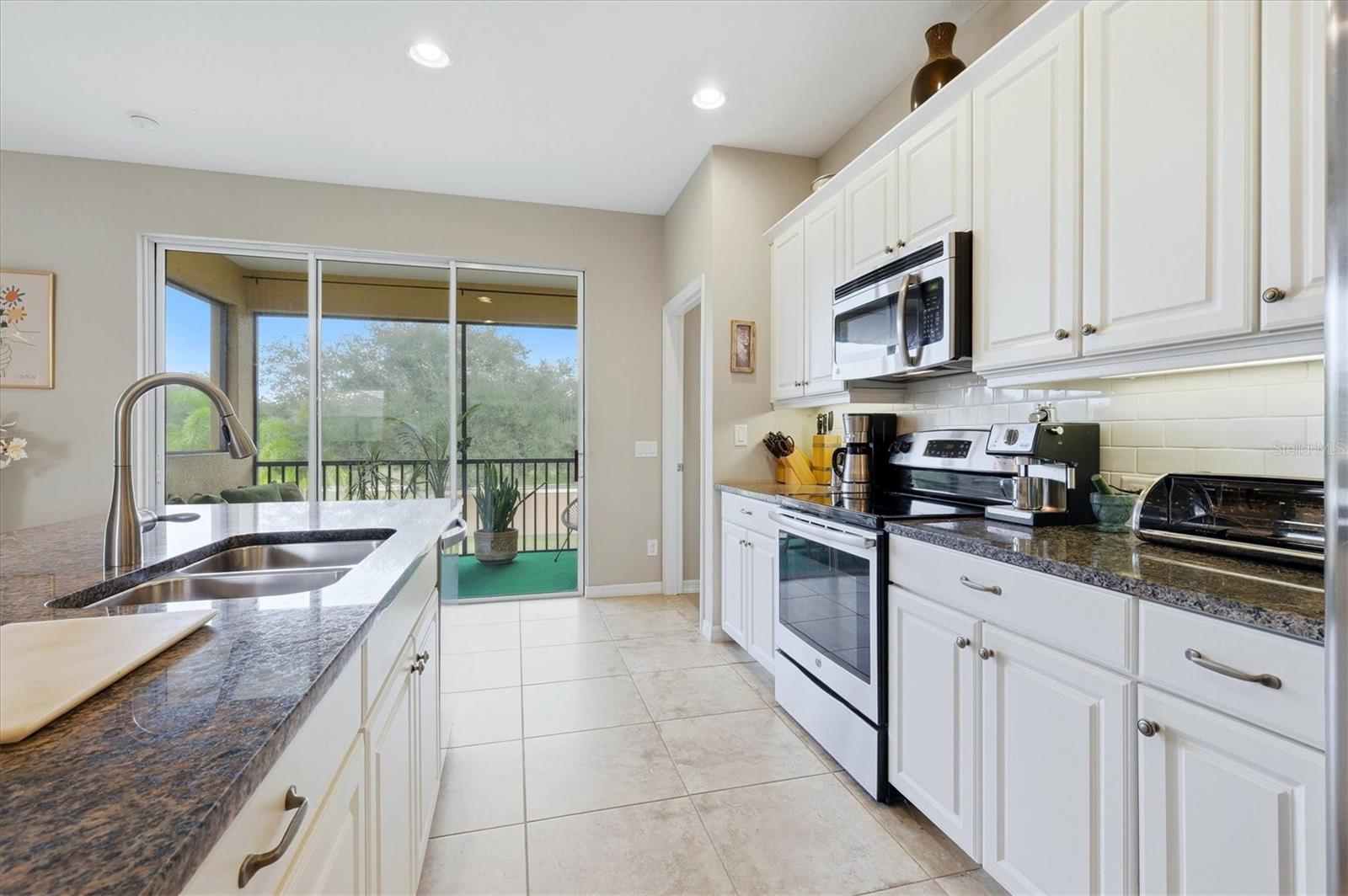 8115 MIRAMAR WAY #202 — photo 15