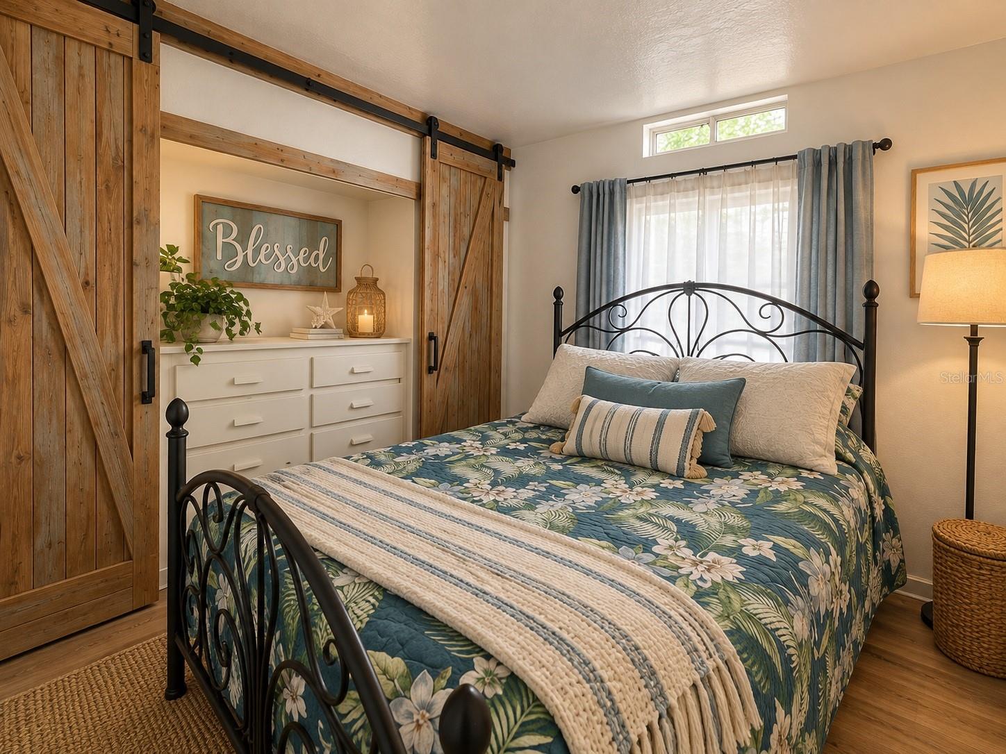 6925 W BAYOU LN — photo 32