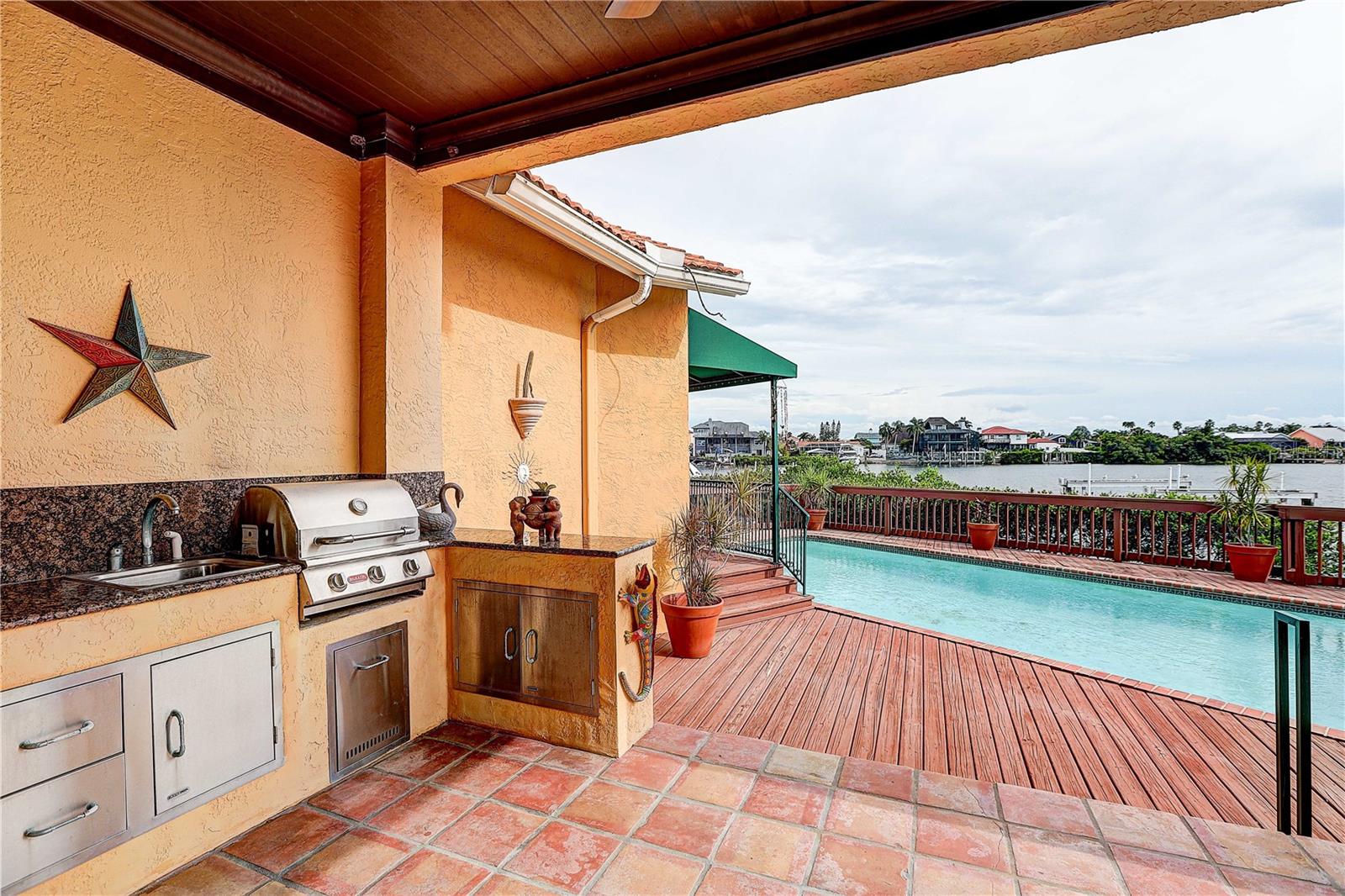 852 SYMPHONY ISLES BLVD — photo 21