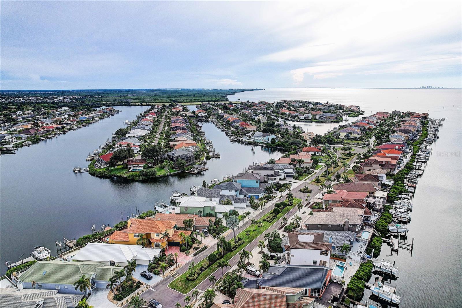 852 SYMPHONY ISLES BLVD — photo 53