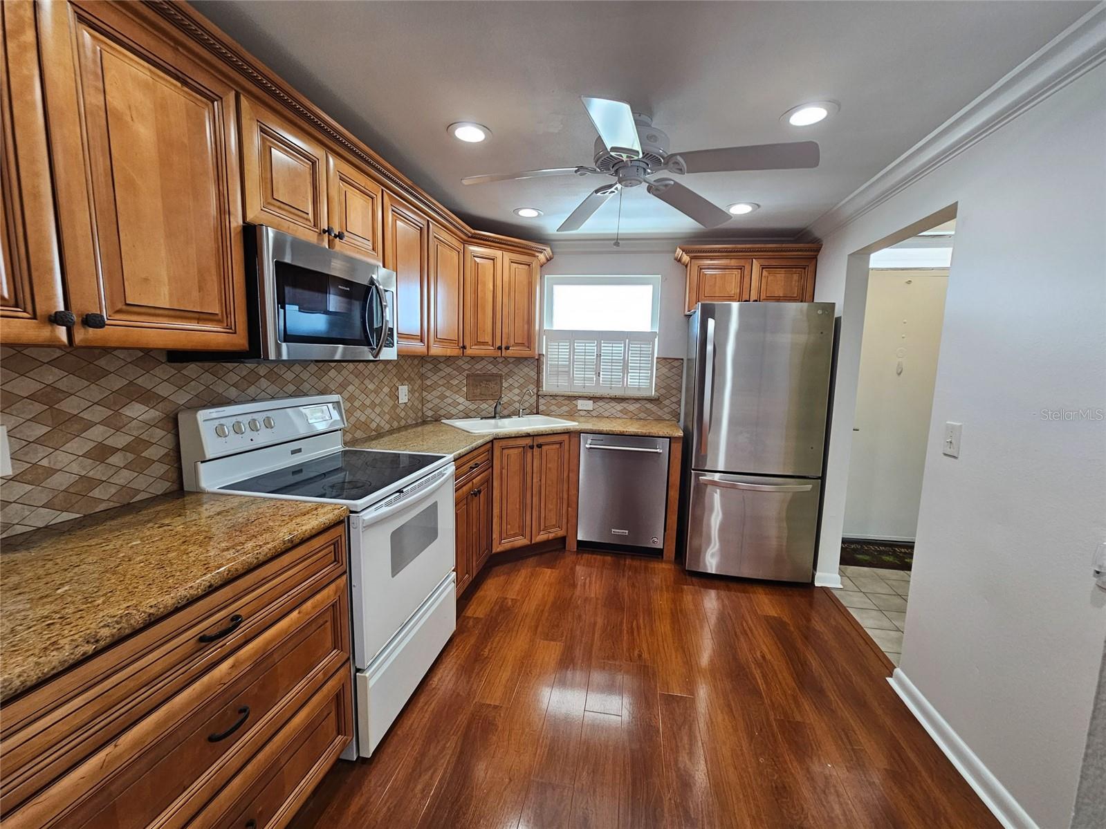 5980 SHORE DR S #901 — photo 4