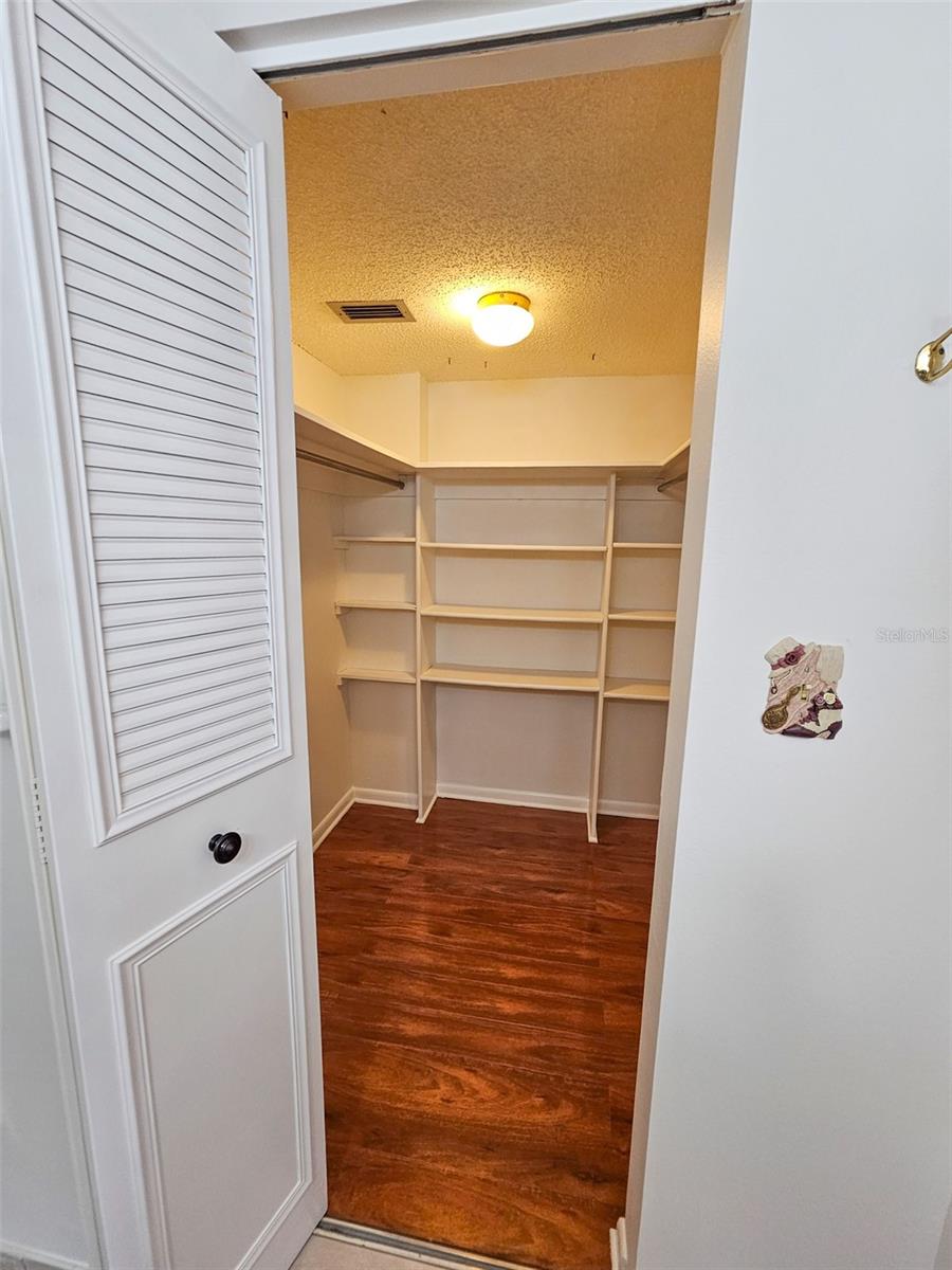 5980 SHORE DR S #901 — photo 28