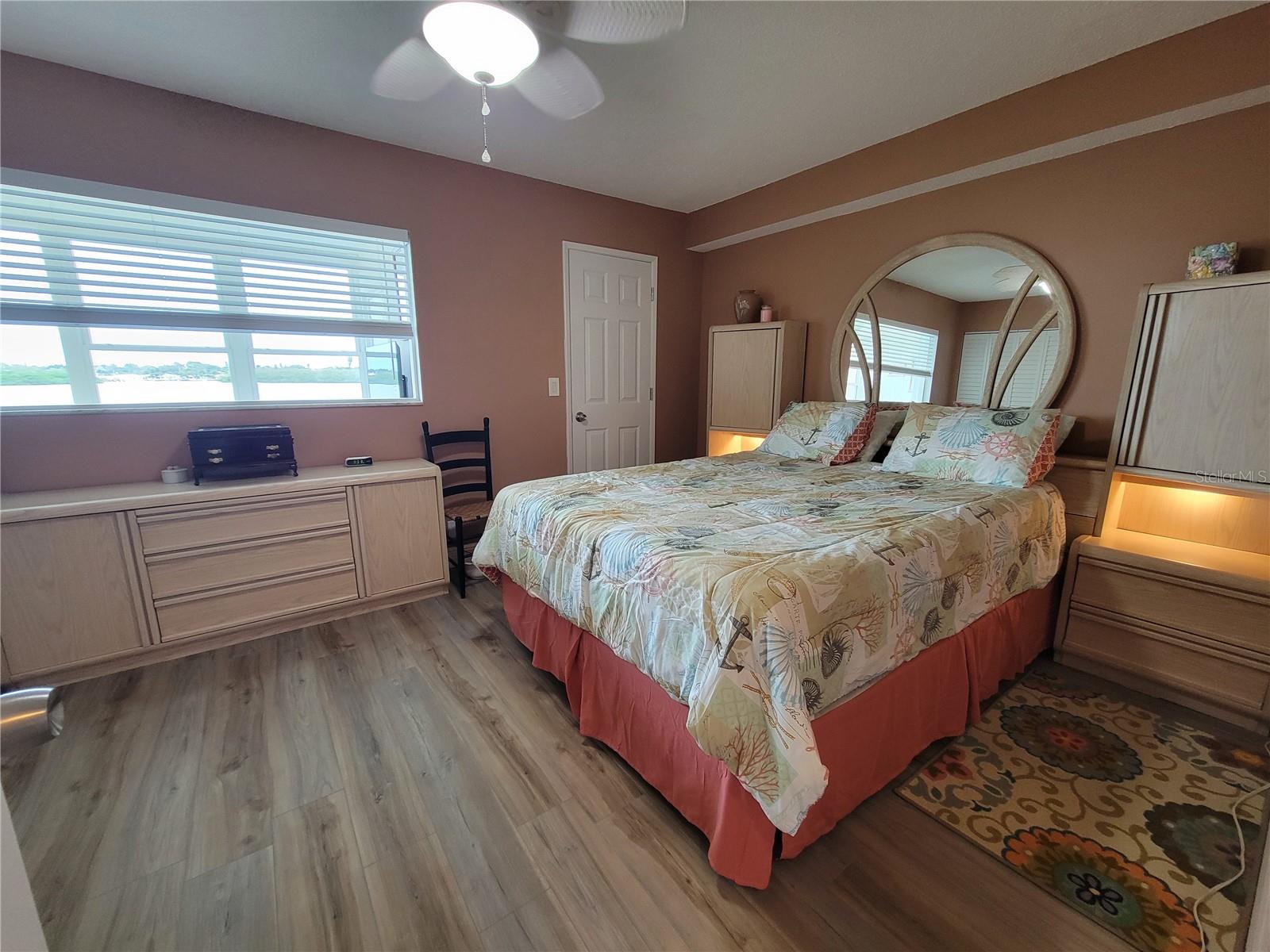 1847 SHORE DR S #204 — photo 14