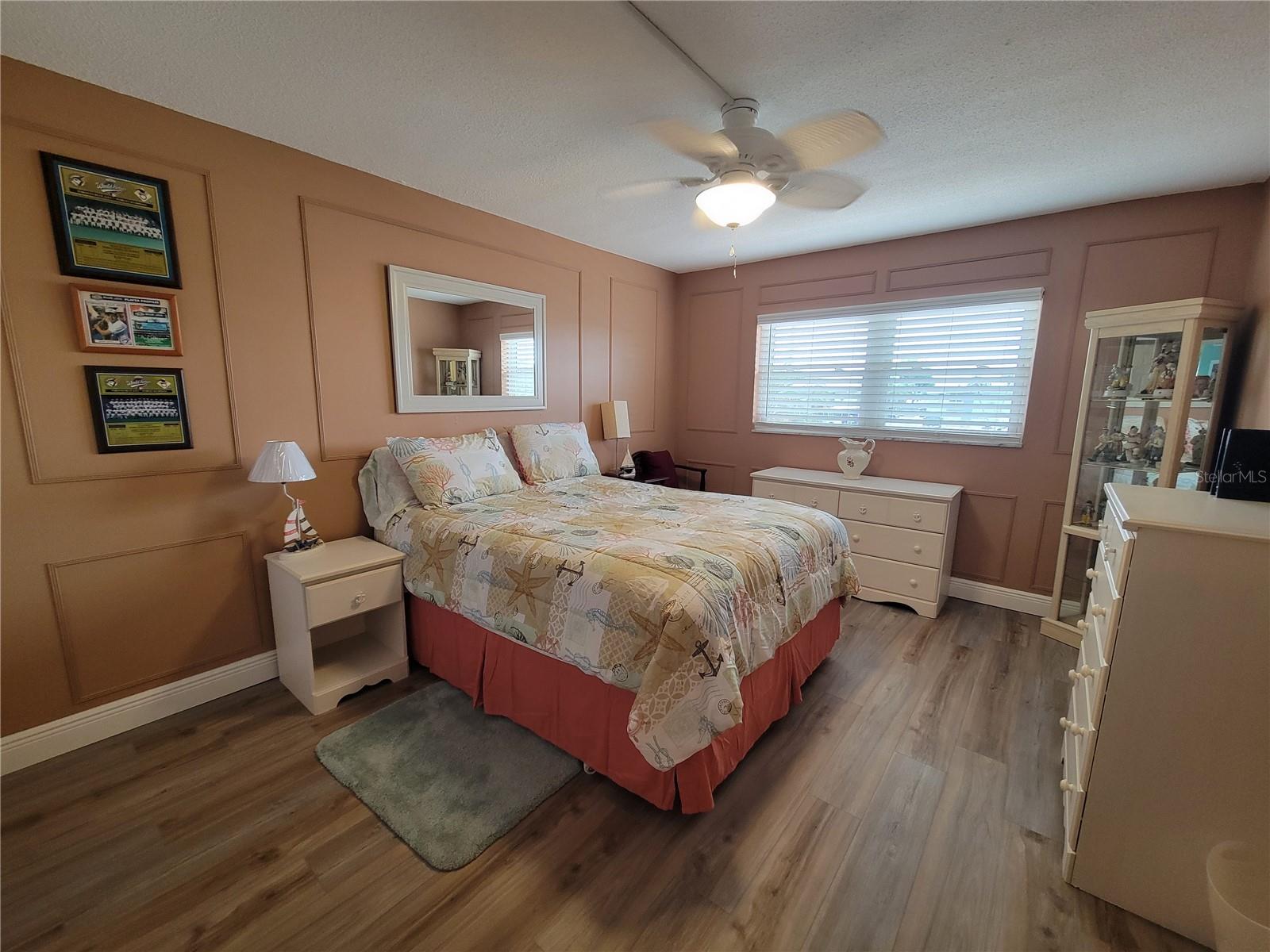 1847 SHORE DR S #204 — photo 17