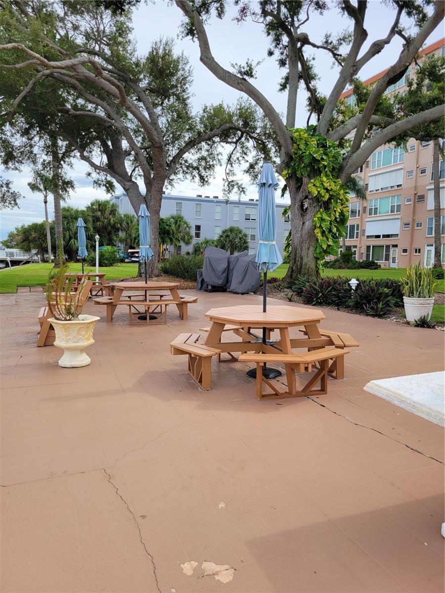 1847 SHORE DR S #204 — photo 20