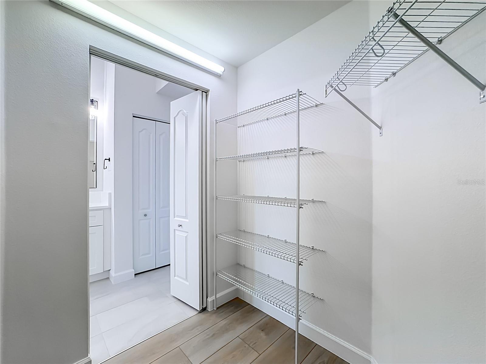 4190 WESTBOURNE CIR — photo 19