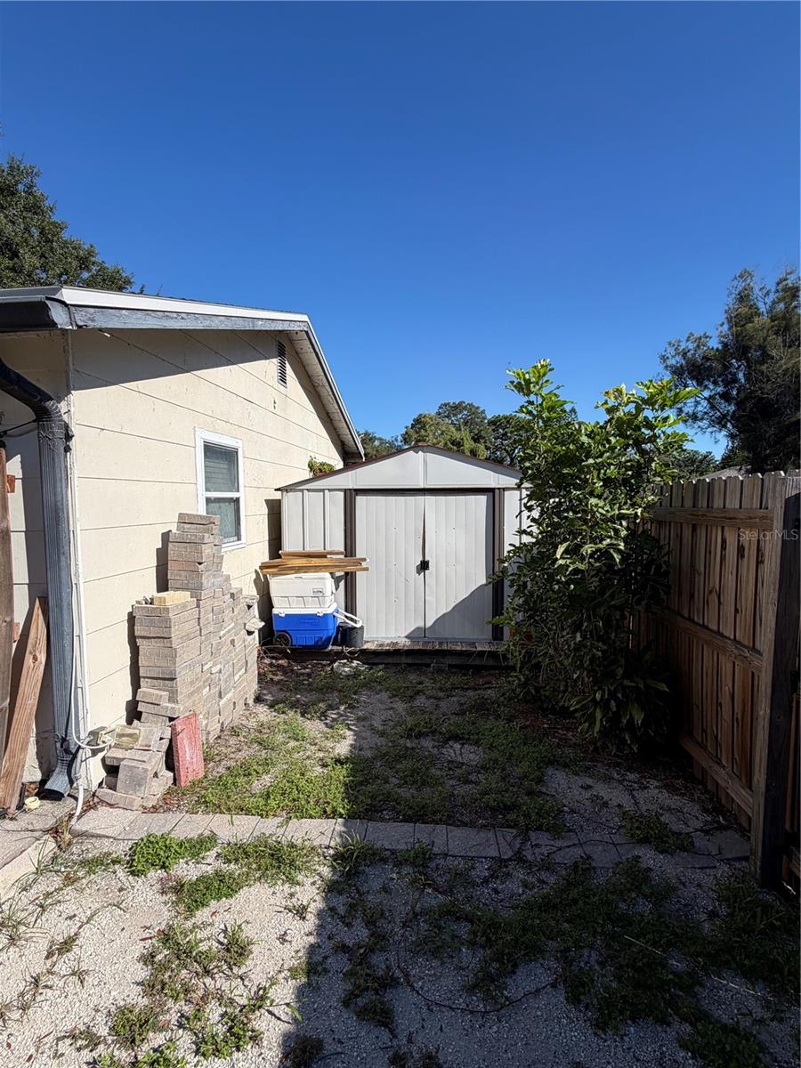 7200 51ST TER N — photo 17