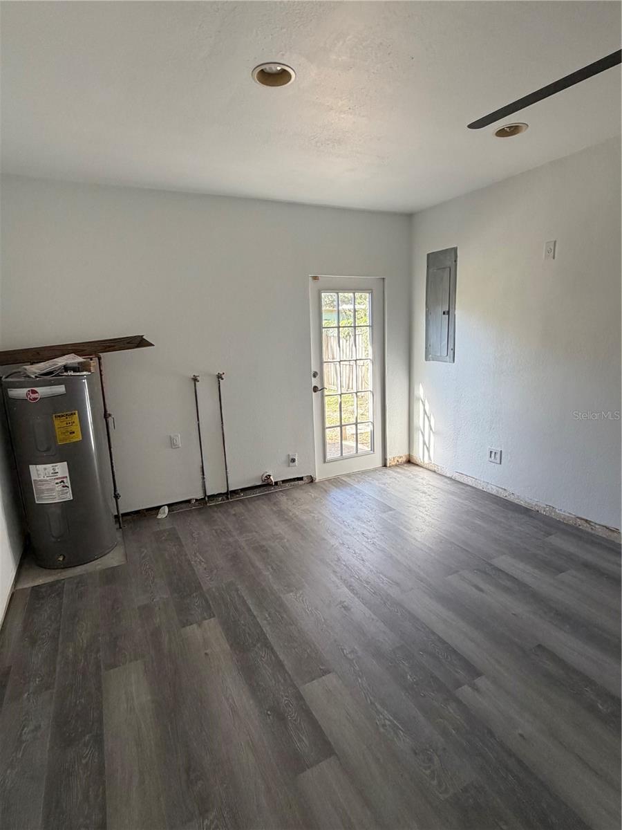 7200 51ST TER N — photo 15