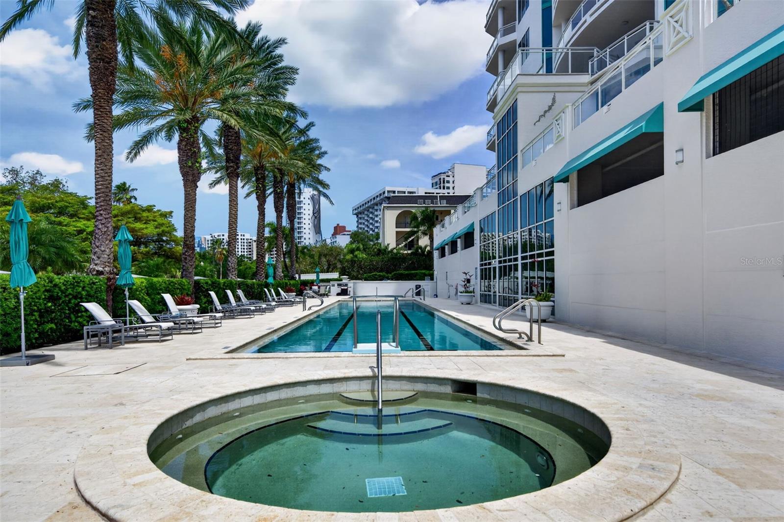 340 S PALM AVE #14 — photo 52