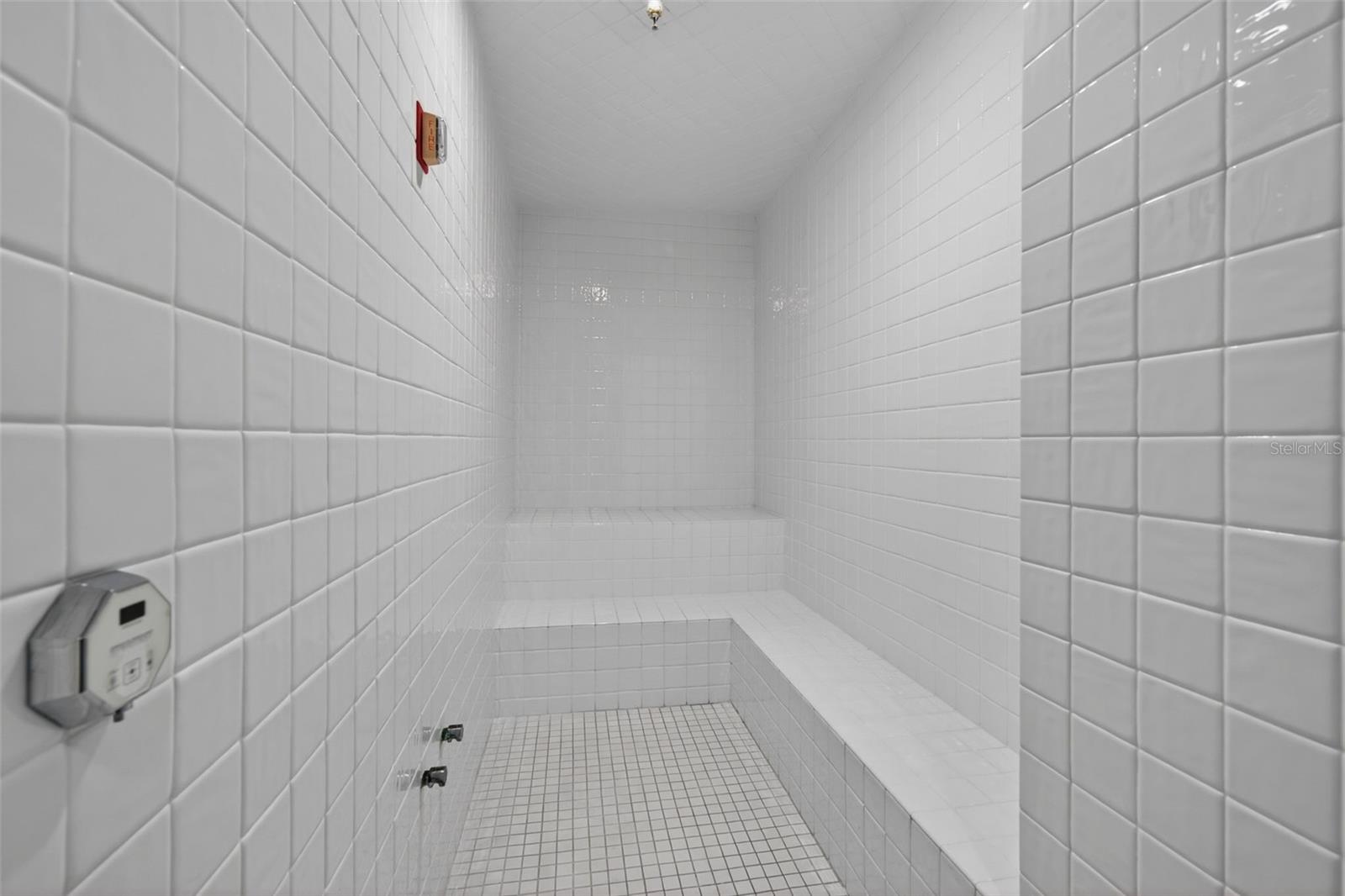 340 S PALM AVE #14 — photo 56