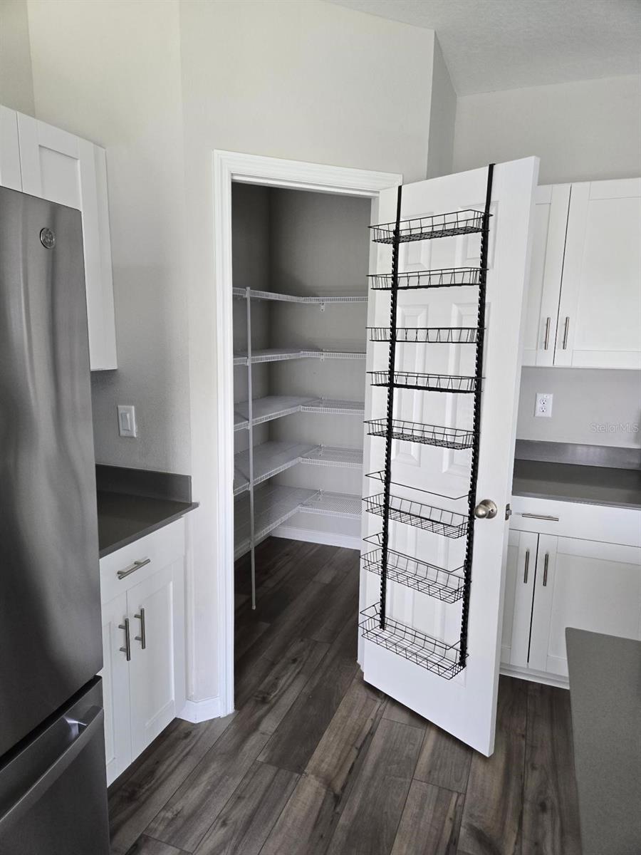 7563 FREESIA TRCE — photo 15