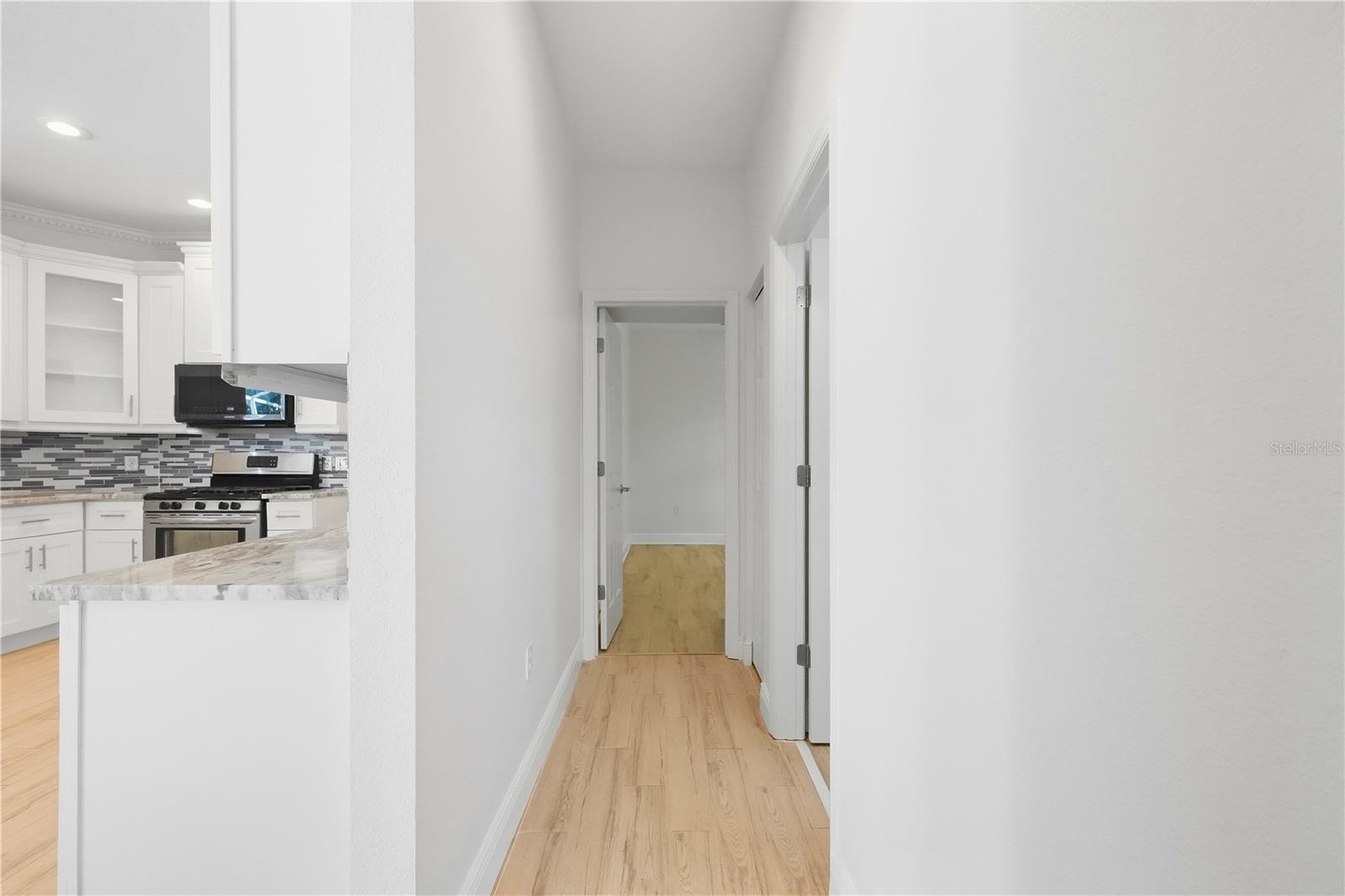 6668 MEANDERING WAY — photo 21