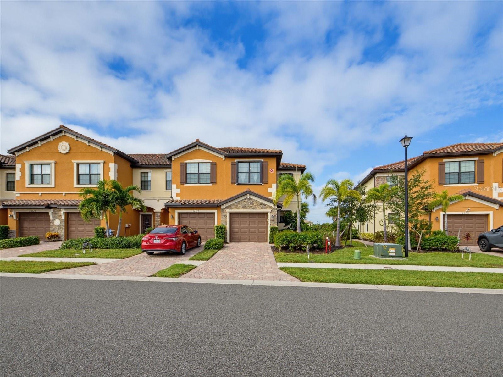 20429 LAGENTE CIR — photo 36