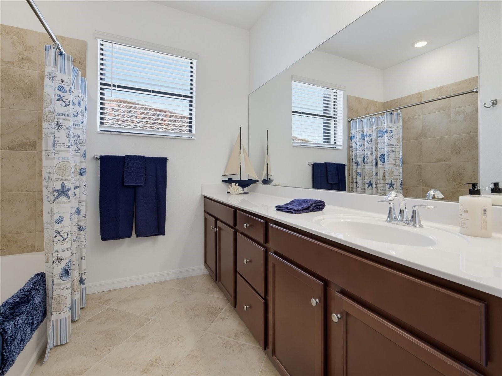 20429 LAGENTE CIR — photo 23