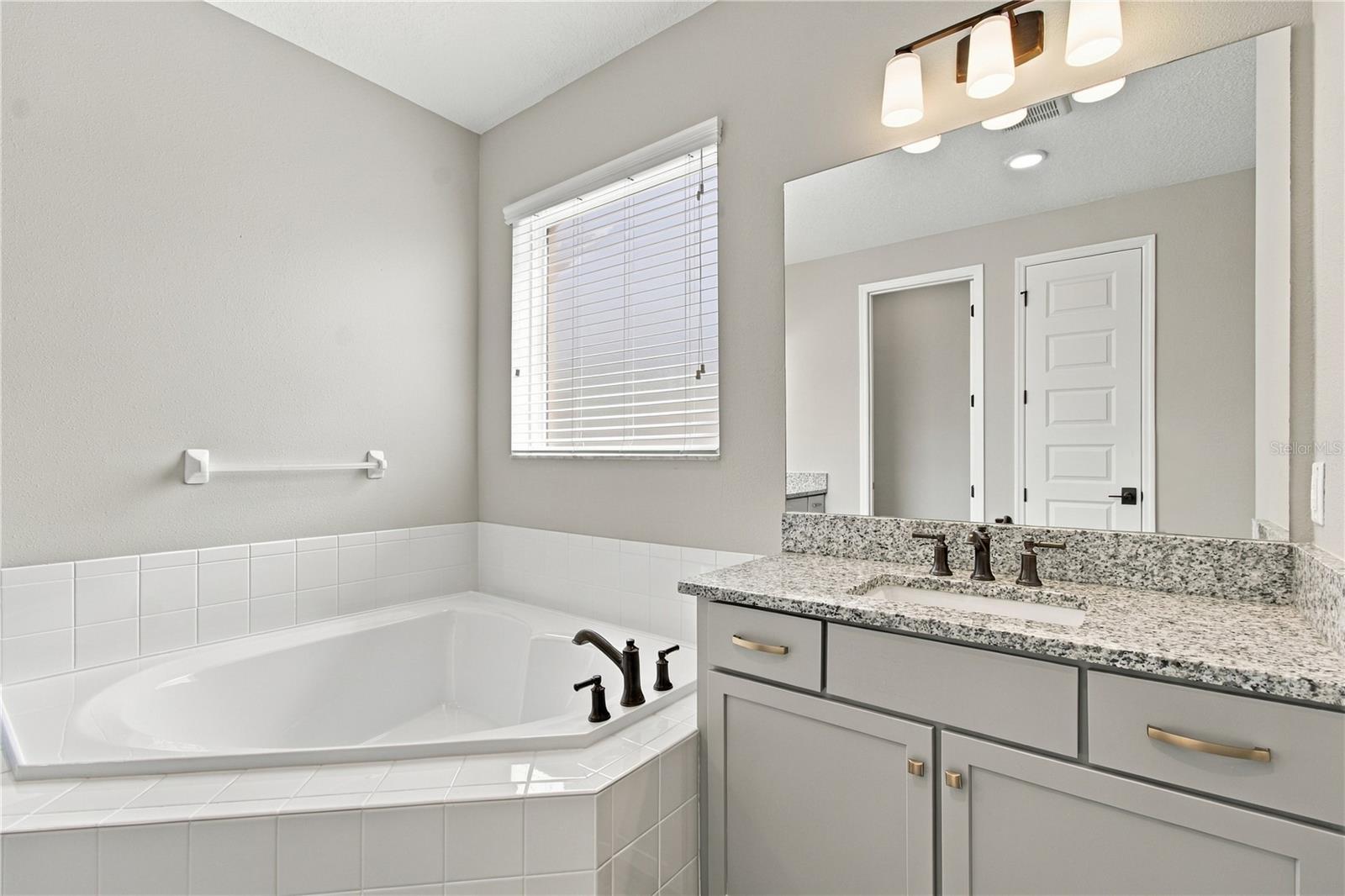 33212 KATELAND DR — photo 30