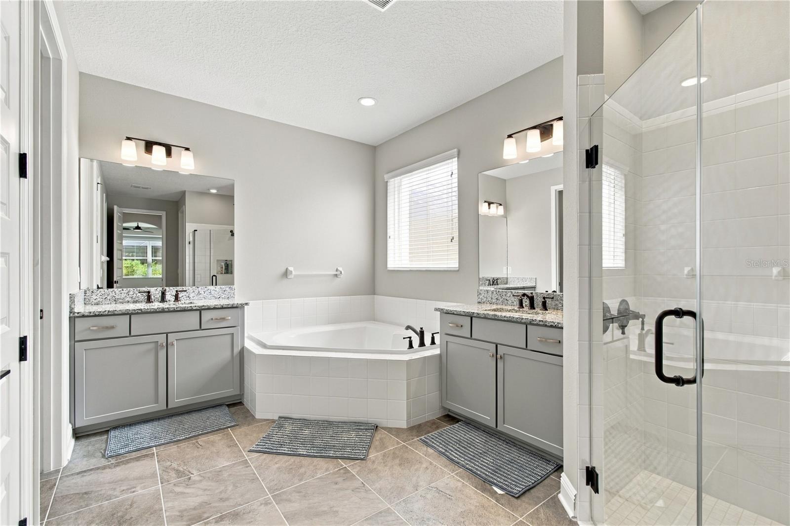 33212 KATELAND DR — photo 32