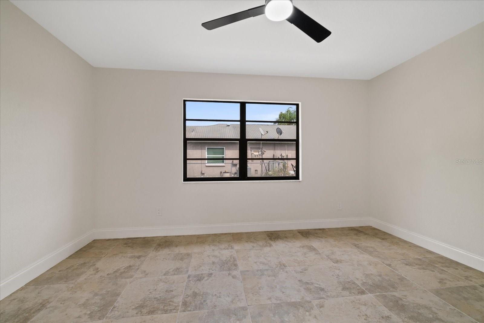 1016 FUCHSIA DR — photo 21