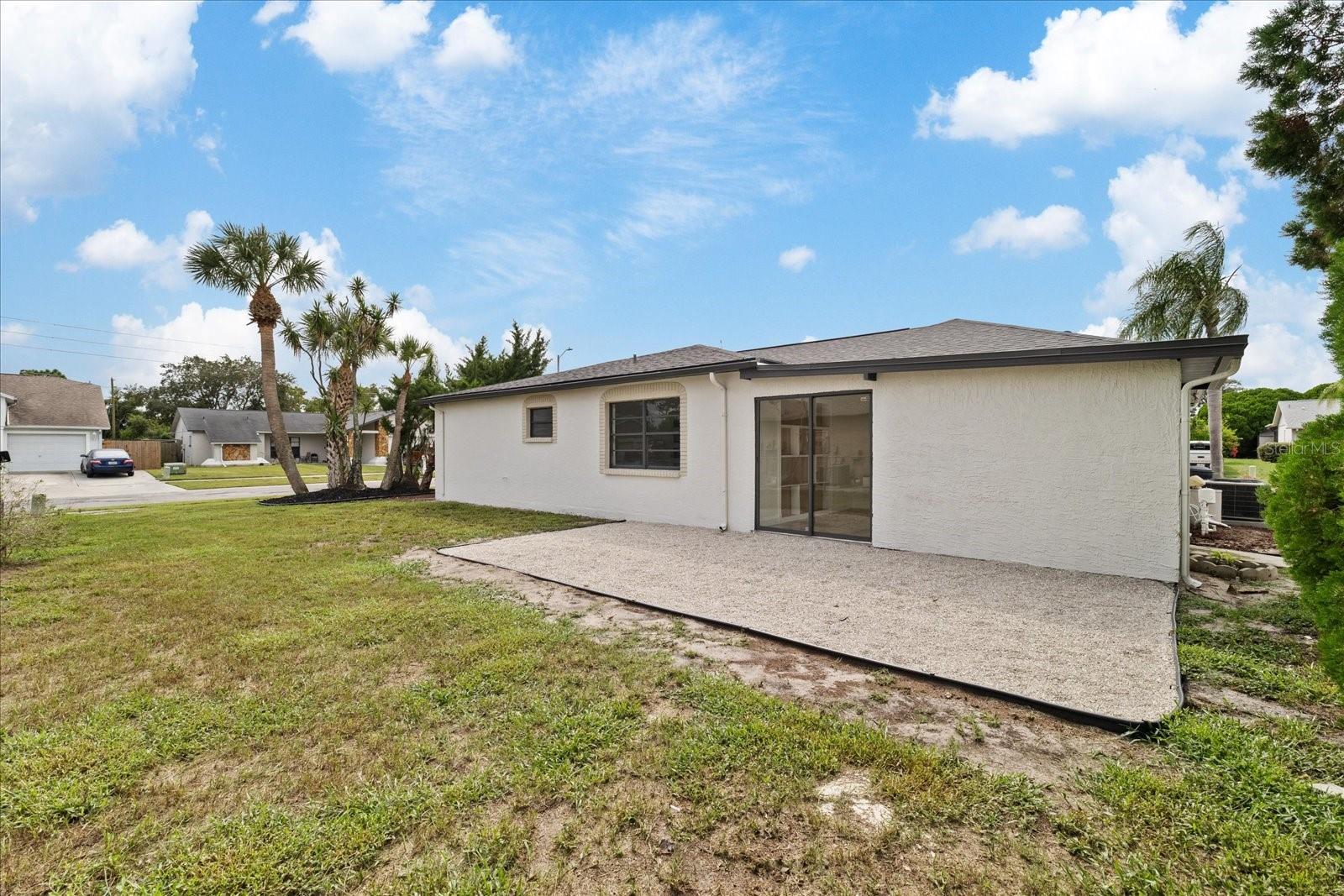 1016 FUCHSIA DR — photo 52