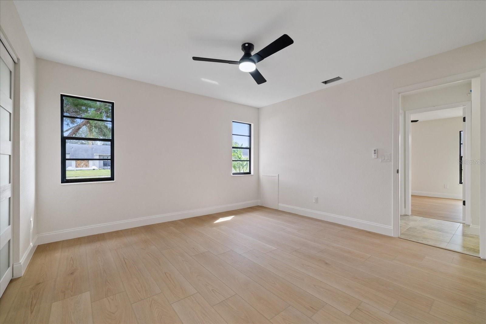 1016 FUCHSIA DR — photo 28