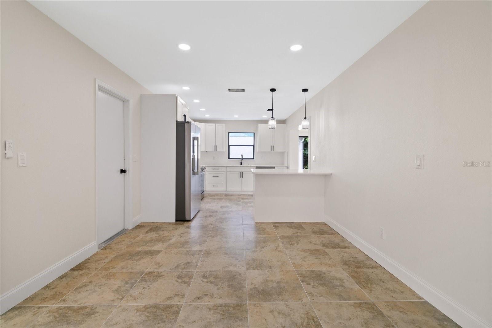 1016 FUCHSIA DR — photo 10