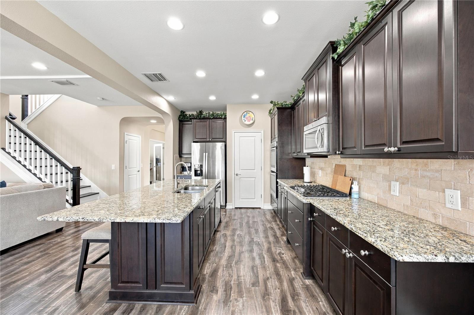 4053 MEDICCI LN — photo 19